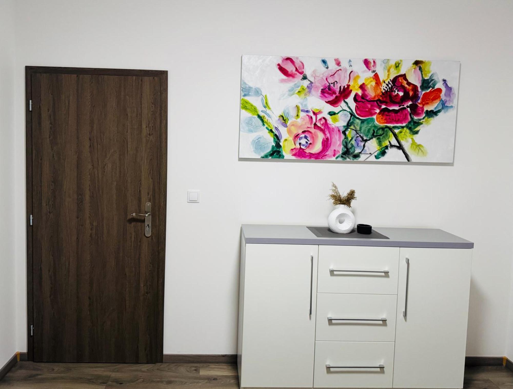 Apartmany Catalina Nesvady ภายนอก รูปภาพ